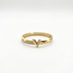 Chic V-Design Gold-Tone Bangle